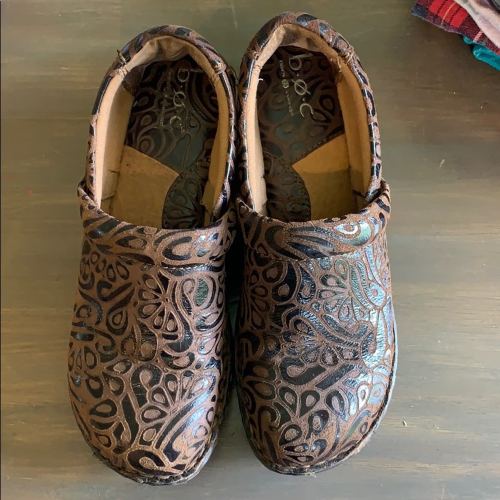 Clark clogs with cute print